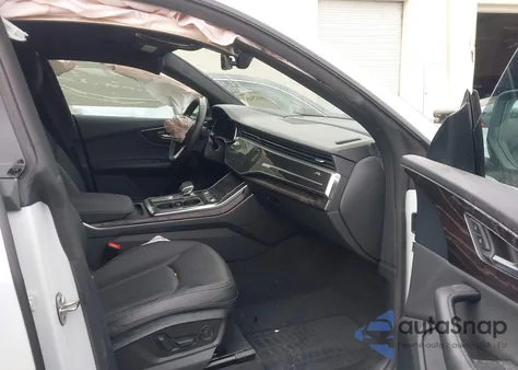 2021 Audi Q8 Prestige 55 Tfsi Quattro Tiptronic z USA, uszkodzony, nr VIN WA1FVAF14MD035442